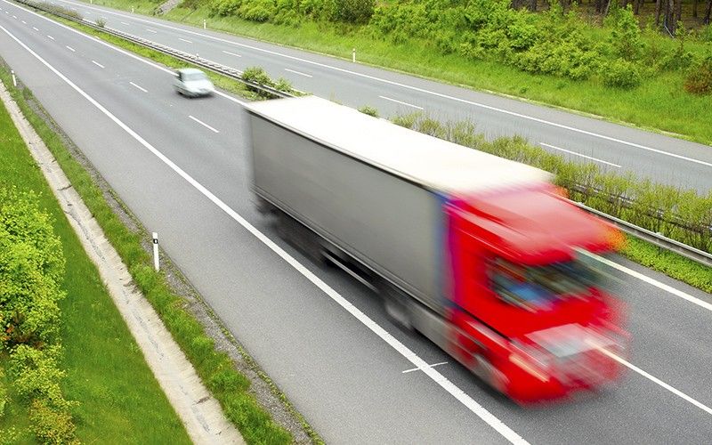 Lkw auf der Autobahn
